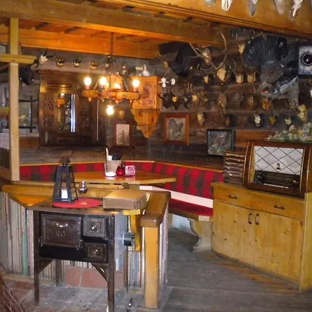 Gaestehaus Sagmeister فندق مبيت وإفطار 3*